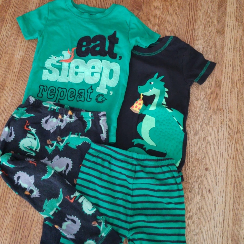 4 piece pizza eating dragon jammies